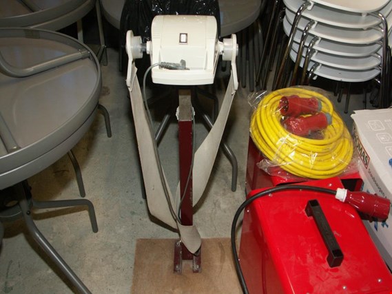 Used Massage device for Sale (Auction Premium) | NetBid Industrial Auctions